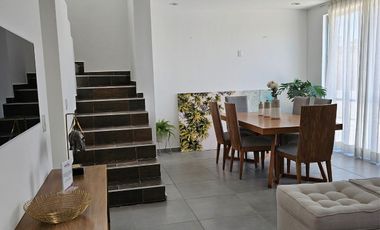 CASA EN VENTA EN BELENES