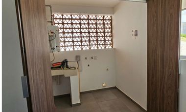 CASA EN VENTA EN BELENES
