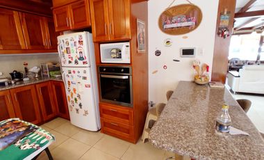 CASA ESQUINERA EN VENTA ESTILO ESPAÑOL, en conjunto cerca de El San Luis Shopping.