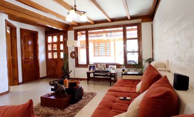 CASA ESQUINERA EN VENTA ESTILO ESPAÑOL, en conjunto cerca de El San Luis Shopping.