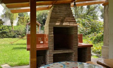 CASA ESQUINERA EN VENTA ESTILO ESPAÑOL, en conjunto cerca de El San Luis Shopping.