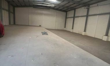 SE RENTA BODEGA DE 609 M2, CERCA DE PLAZA GALERIAS. $45,000