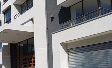 ARRIENDO  Departamento Edicifio Orompello 767