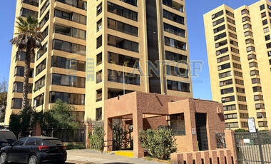 Venta amplio departamento 4 dormitorios sector Parque Brasil | Diaz Gana con Angamos, Antofagasta