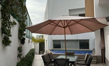 CASA EN VENTA EN CLUB DE GOLF LA LOMA