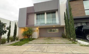 Casa en renta coto Aleman Valle Imperial