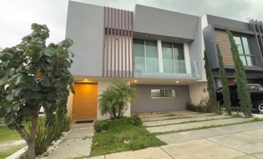 Casa en renta coto Aleman Valle Imperial