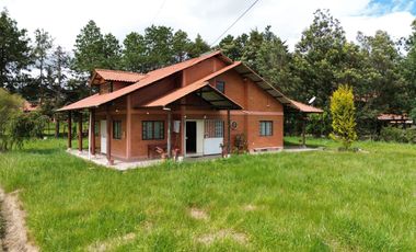 Terreno 3.030 m² + Casa 180 m² en Vía Cuenca–Cumbe