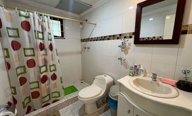 Terreno 3.030 m² + Casa 180 m² en Vía Cuenca–Cumbe