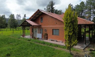 Terreno 3.030 m² + Casa 180 m² en Vía Cuenca–Cumbe