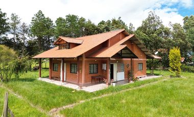 Terreno 3.030 m² + Casa 180 m² en Vía Cuenca–Cumbe