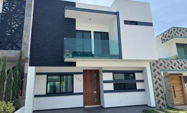 Casa nueva en Coto Español Valle Imperial