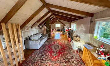 Vendemos espectacular Casa de Campo 100% remodelada en Frutillar