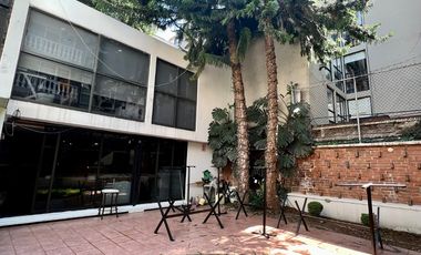 Venta de Casa en del Valle. Se Pueden Desarrollar 5 Propiedades.