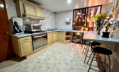 Venta de Casa en del Valle. Se Pueden Desarrollar 5 Propiedades.