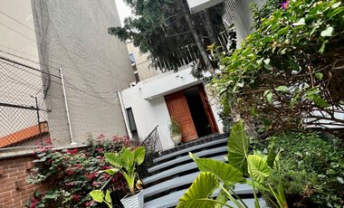 Venta de Casa en del Valle. Se Pueden Desarrollar 5 Propiedades.