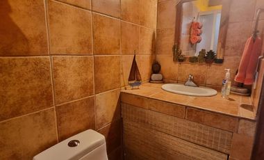 CABAÑA EN VENTA, EN ZONA COMERCIAL DE AVANDARO