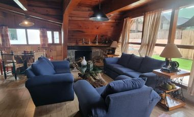 CABAÑA EN VENTA, EN ZONA COMERCIAL DE AVANDARO