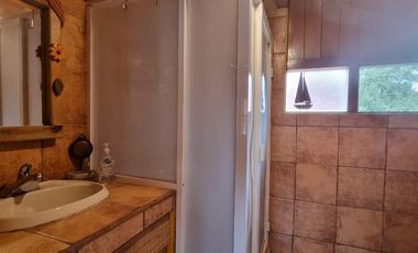 CABAÑA EN VENTA, EN ZONA COMERCIAL DE AVANDARO