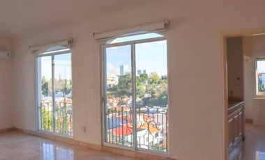 VENTA DE HERMOSA CASA EN FRACCIONAMIENTO PROVIDENCIA EN ZAPOPAN