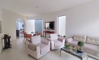 CASA EN VENTA – URB. MIRAFLORES - CASTILLA - PIURA