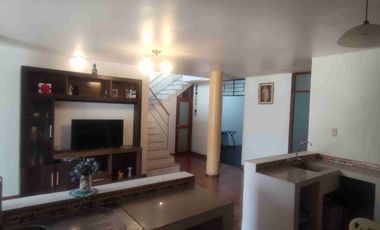🏡✨ Venta de casa de 2 pisos en Urb. Los Educadores – Piura ✨🏡
