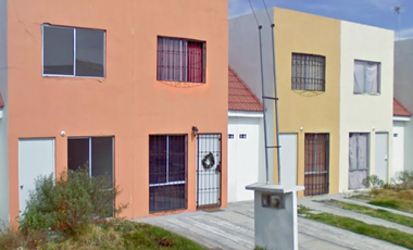 AMPLIA CASA CON AMENIDADES EN ESTADO DE MÉXICO