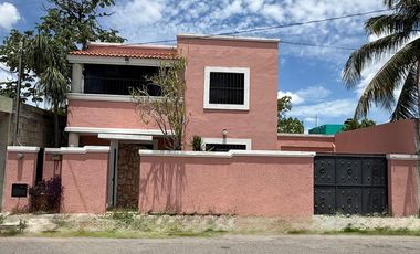 Casa en Venta en la Colonia Nueva Chiche Itza con excelente ubicacion