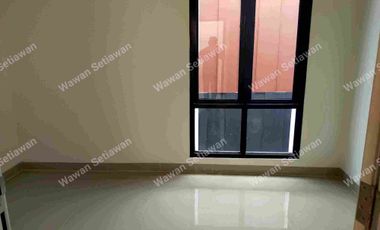 DI JUAL RUMAH MINIMALIS DEKAT KAMPUS STIAMI JAKARTA PUSAT