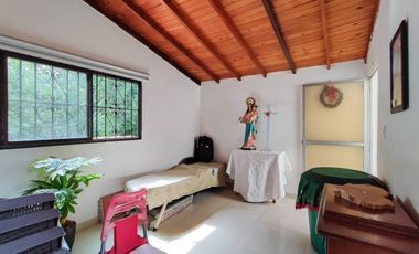 VENDO CASA DUPLEX REMODELADA EN LA POLAMA EN ENVIGADO
