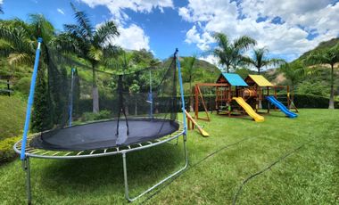 ALQUILER DE FINCA EL VERANO TEL3245588294 EN CARTAGO