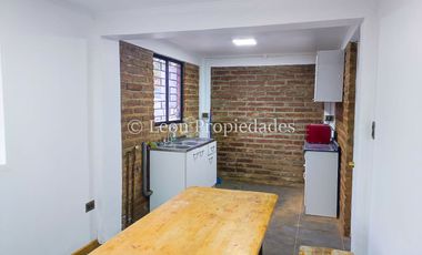 Leon Propiedades arrienda hermosa casa en Lo águila, Curacaví