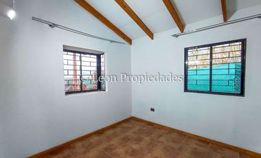 Leon Propiedades arrienda hermosa casa en Lo águila, Curacaví