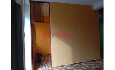 Vendo Casa De Dos Pisos Pachacutec Ventanilla