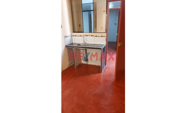 Vendo Casa De Dos Pisos Pachacutec Ventanilla