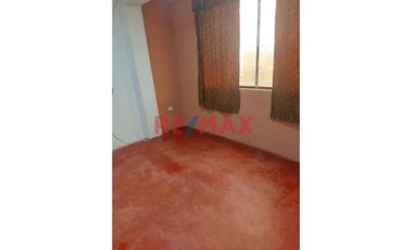 Vendo Casa De Dos Pisos Pachacutec Ventanilla