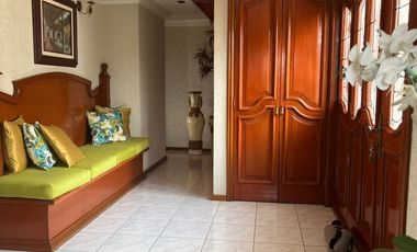 Excelente residencia impecable  en Loma Dorada, Querétaro