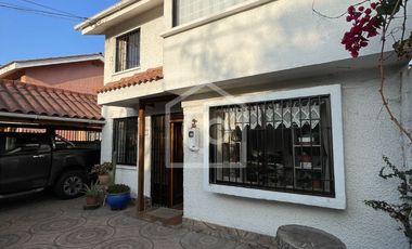 Se vende casa 4D/2B con departamento independiente 1D/1B, Jardines de Peñuelas, Coquimbo