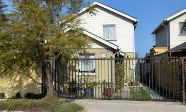 SE VENDE CASA CUMBRES DE BUIN