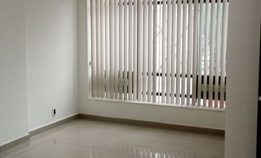Edificio en renta con 7 oficinas o privados