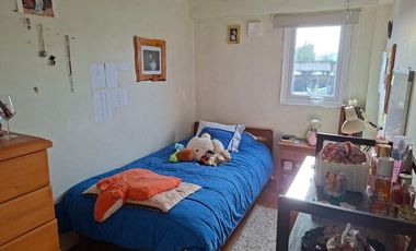 Confortable departamento Condominio Mirador del Río 4.590 UF