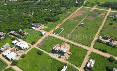 SE VENDE Terreno en Tierra Blanca, Puerto Escondido – Oportunidad Esquina para Inversión