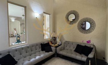 CASA EN VENTA EN PUERTA DE HIERRO