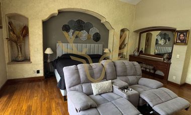 CASA EN VENTA EN PUERTA DE HIERRO