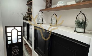 CASA EN VENTA EN PUERTA DE HIERRO