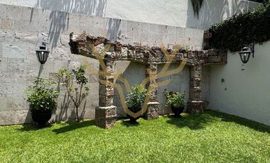 CASA EN VENTA EN PUERTA DE HIERRO
