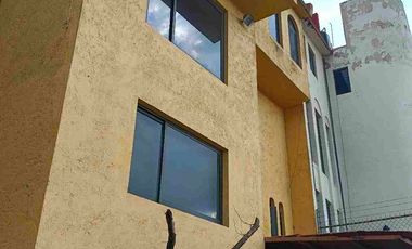 Casa en renta en jardines de Satélite