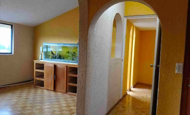 Casa en renta en jardines de Satélite