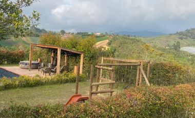 VENDO FINCA ENTRE MARINILLA Y EL PEÑOL