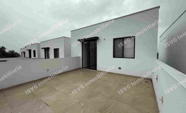 Casa en Renta en Privada de Porto Cumbres